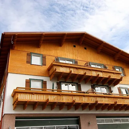 Bio-hof Moslehen.2 Appartement Eben Im Pongau
